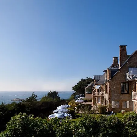 Hotel Manoir De Lan Kérellec 4*