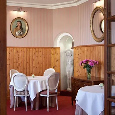 Manoir De Lan Kerellec 4*